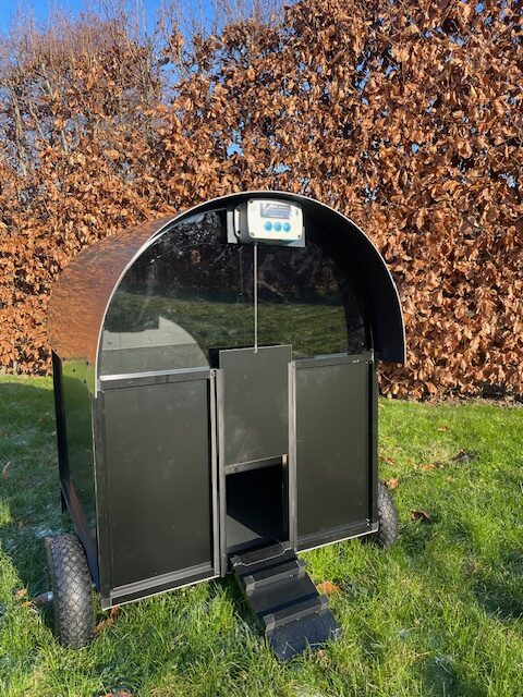 Nestor nr.1 met Chickenguard (003)